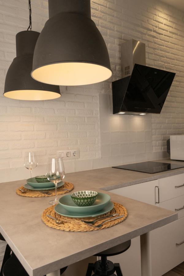 סביליה Apartsuite B&R Triana Arellano מראה חיצוני תמונה
