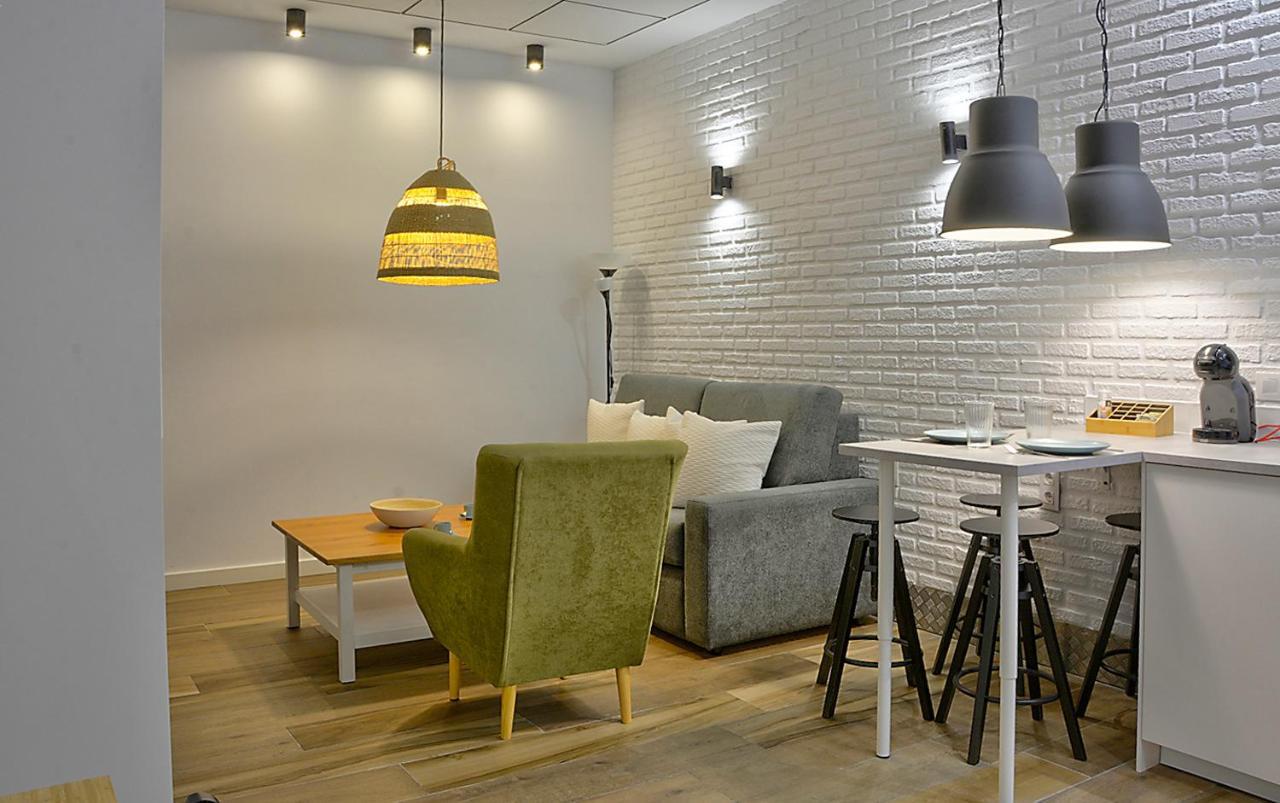סביליה Apartsuite B&R Triana Arellano מראה חיצוני תמונה