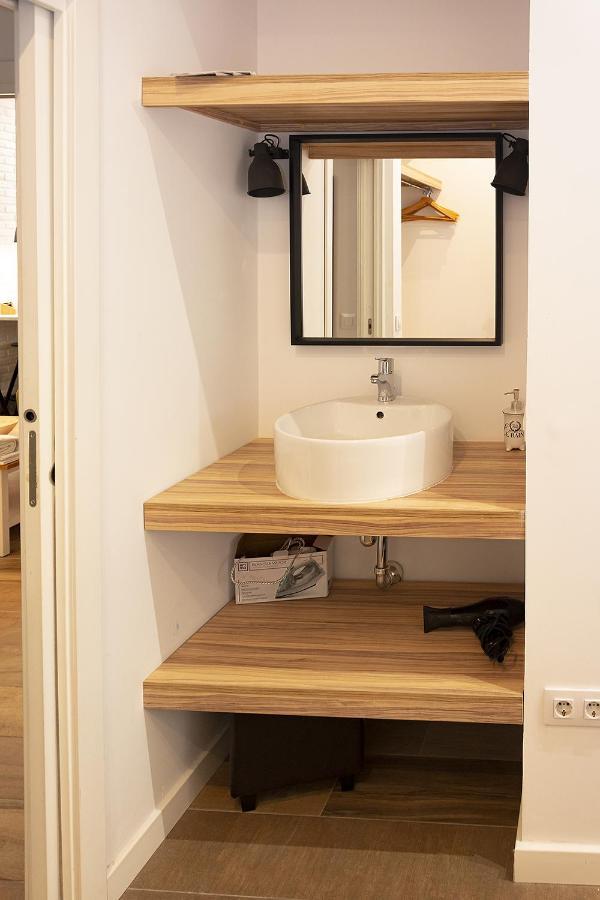 סביליה Apartsuite B&R Triana Arellano מראה חיצוני תמונה