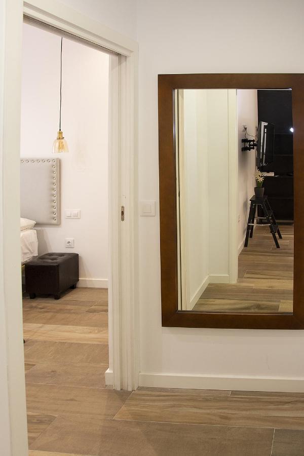 סביליה Apartsuite B&R Triana Arellano מראה חיצוני תמונה